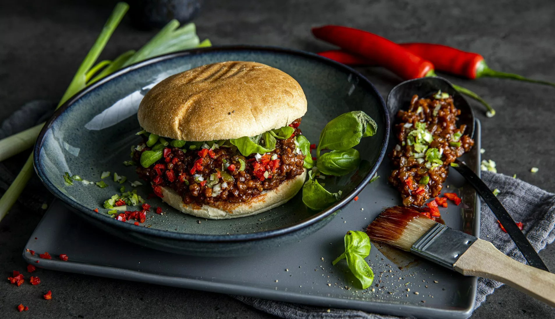 Sloppy Joe-burger med Sweet Baby Rays BBQ-saus