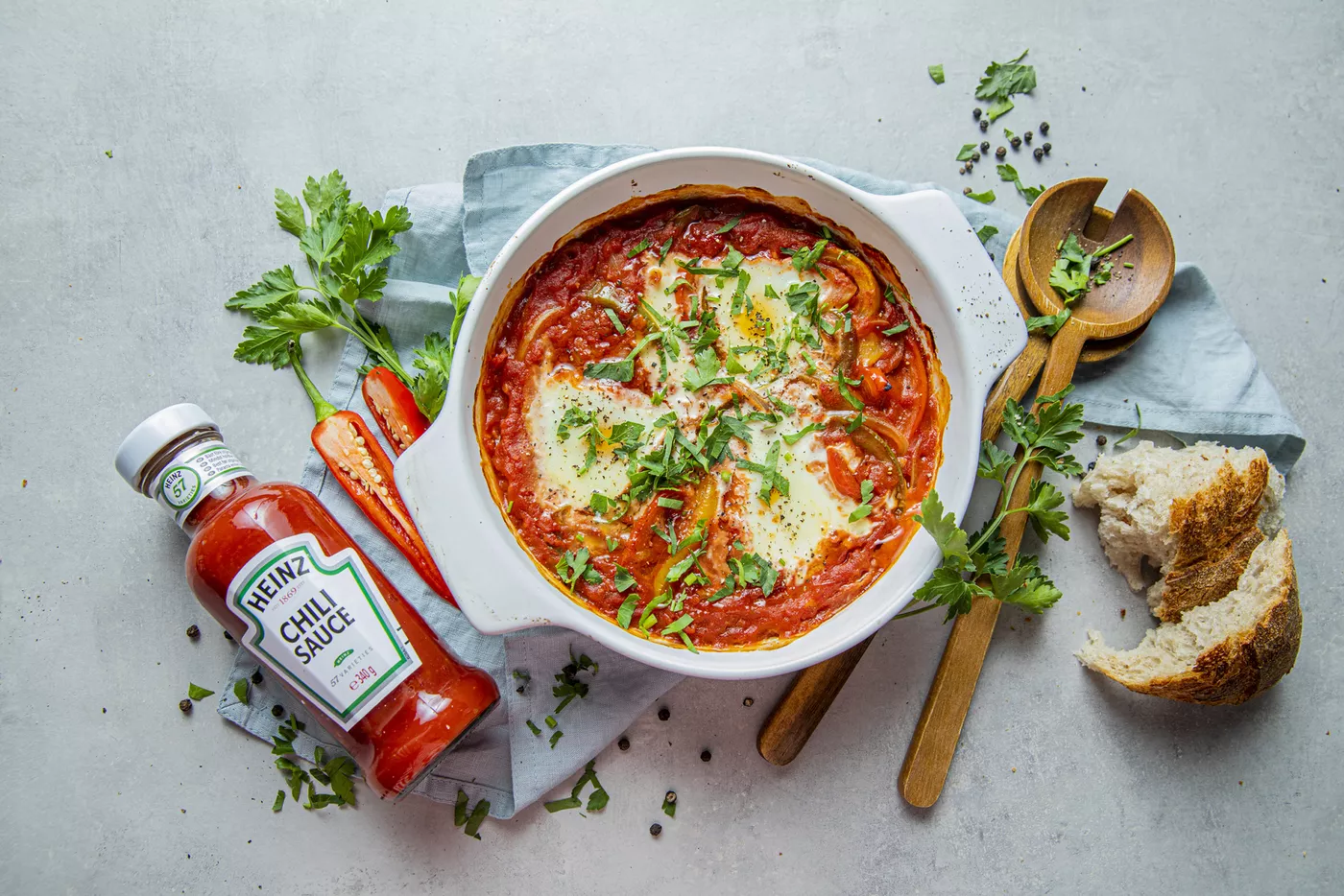 Shakshouka med Heinz chilisaus