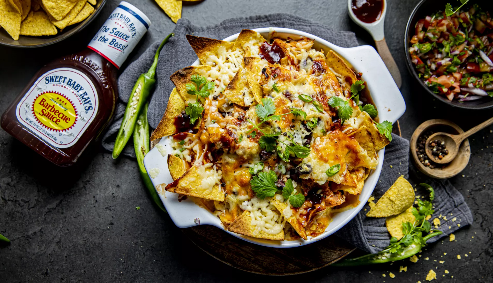 Loaded nachos med Sweet Baby Ray's BBQ-saus